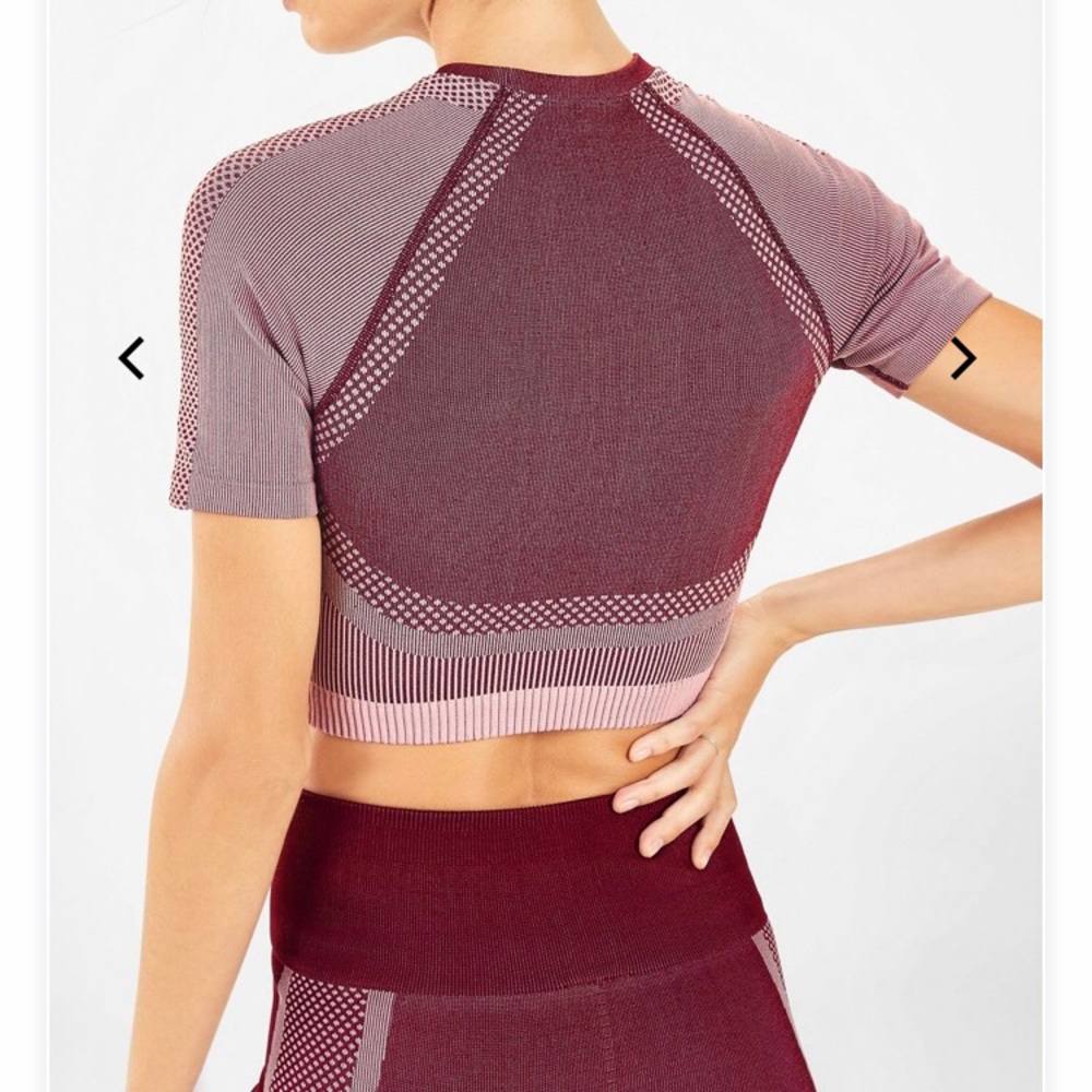 Fabletics Jessie Black Cherry Seamless Crop Top, L - Picture 3 of 12